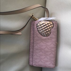 Michael Kors BN cross body purse